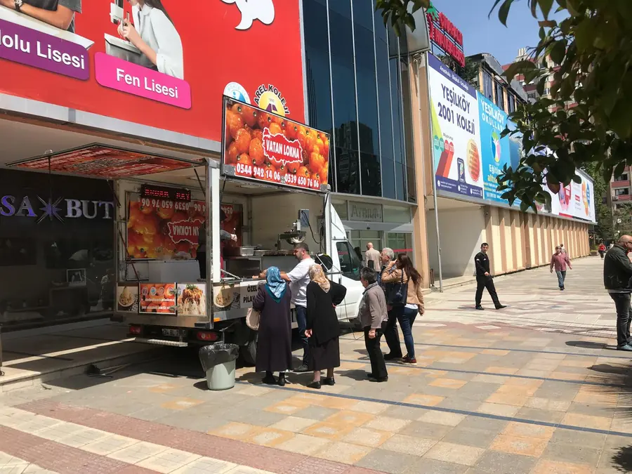 Vatan Lokma mobil lokma aracı sahada